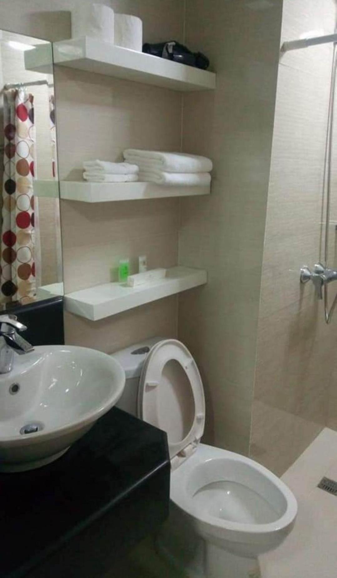 Pasay Condotel Near Naia Terminal 3 Luaran gambar