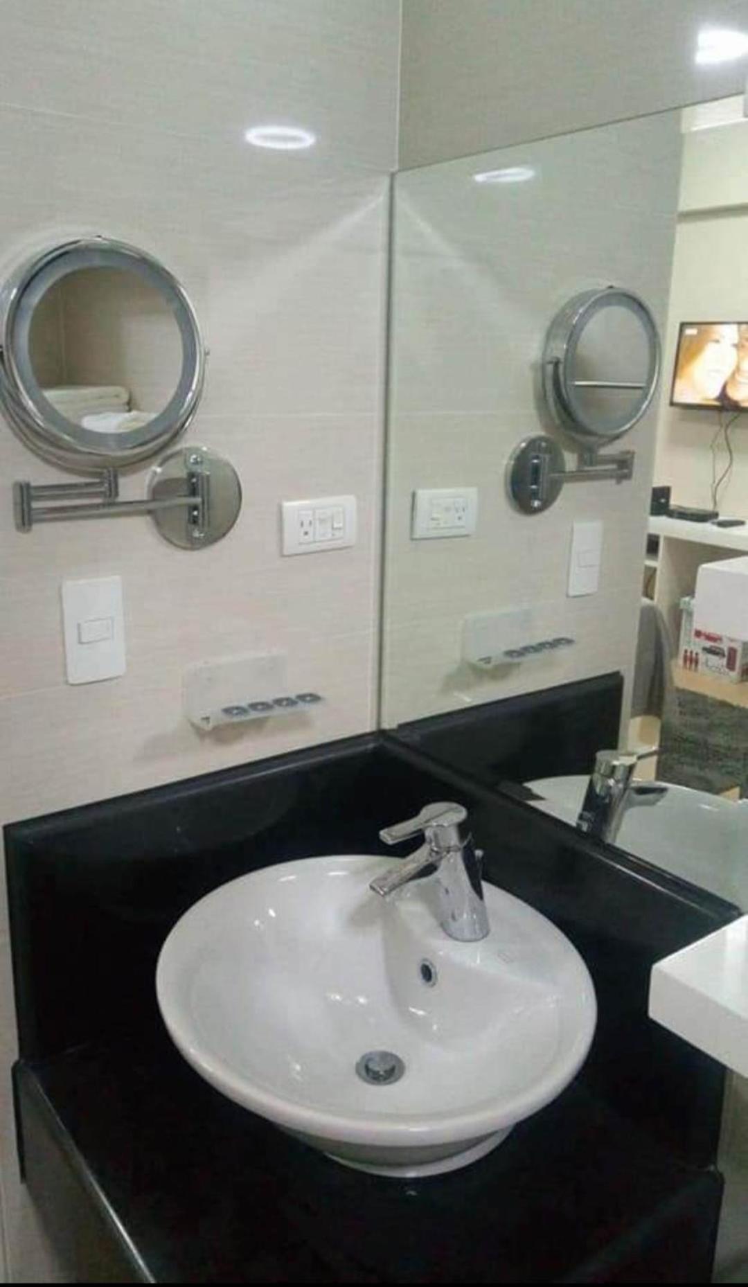 Pasay Condotel Near Naia Terminal 3 Luaran gambar